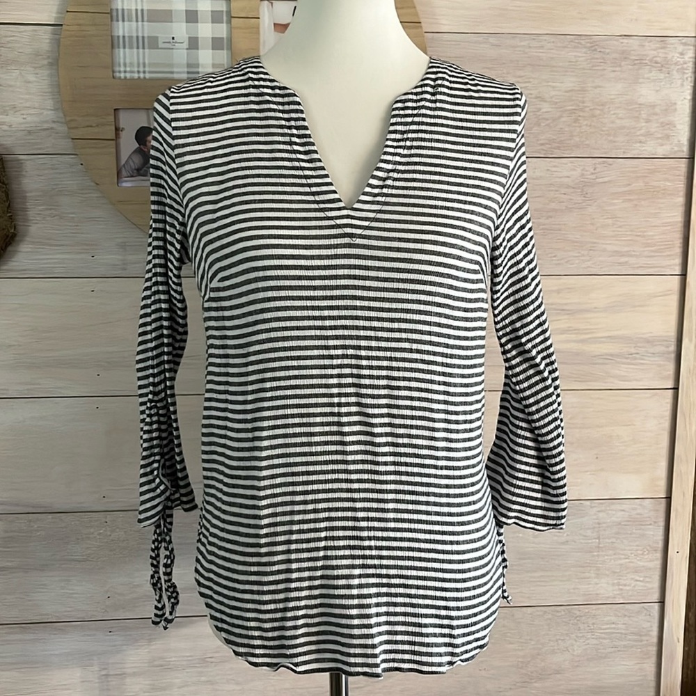 Michael Kors Gray Striped Top M